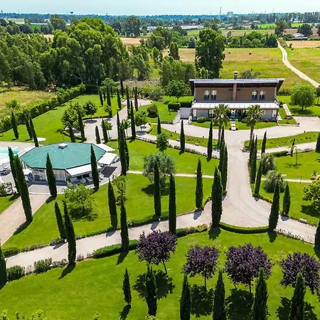 Casale Delle Ronde B&B-2